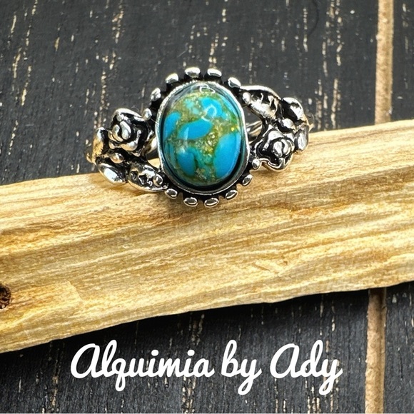 Alquimia Silver Blue Ring with Ornate Design kingman turquoise - Picture 1 of 2